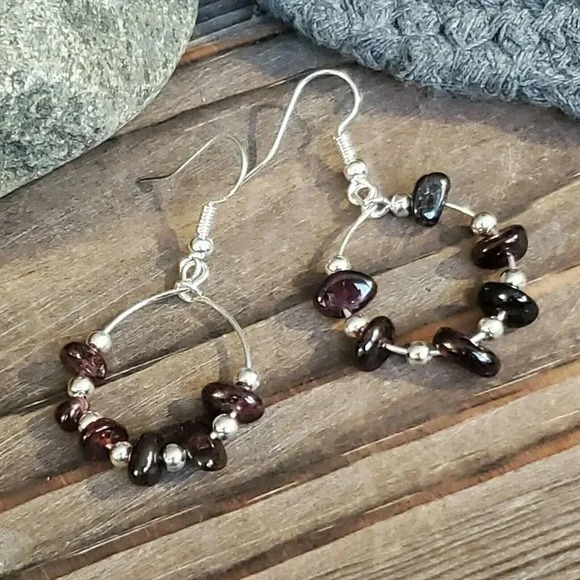 Handcrafted Baroque Garnet Gemstone Sterling Silver Plated Beads Earrings - Picture 6 of 8